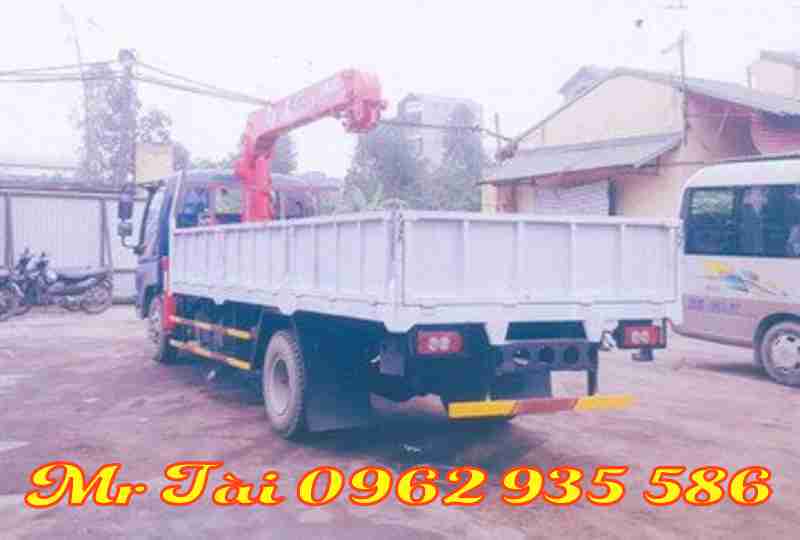 Xe tải thaco ollin 700B gắn cẩu unic 344( 3 tấn 4 đốt)